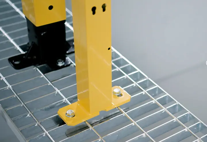 Endless installation possibilities for our posts on mezzanine floors  Endless installation possibilities for our posts on mezzanine floors