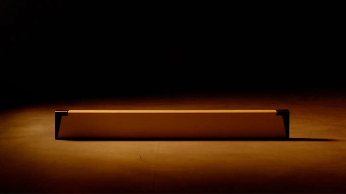 Floor barrier to mark pathways and improve safety for infrastructure Floor barrier for use on its own